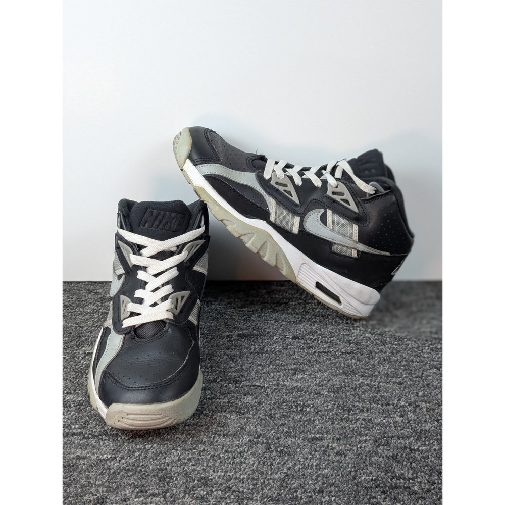 Nike Air Trainer SC Boys Training Sneakers Size 4Y White Black Air Cushion Raide